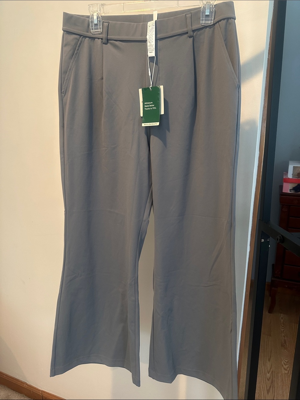 Halara Flare Pant Size L Petite